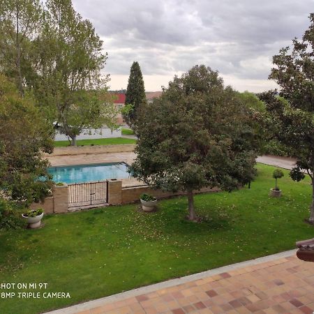 Villa Blanca Con Piscina A 15 Minutos De Toledo - Apartamentos Aloha Toledo Olías del Rey Zewnętrze zdjęcie